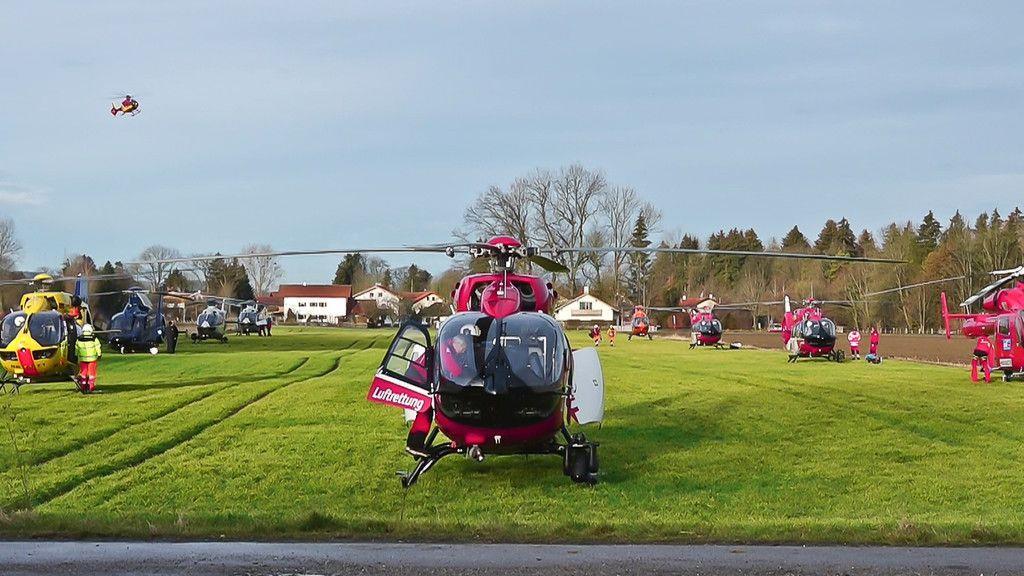 Zugunglück in Bad Aibling: Weitere Bilder der Unfallstelle