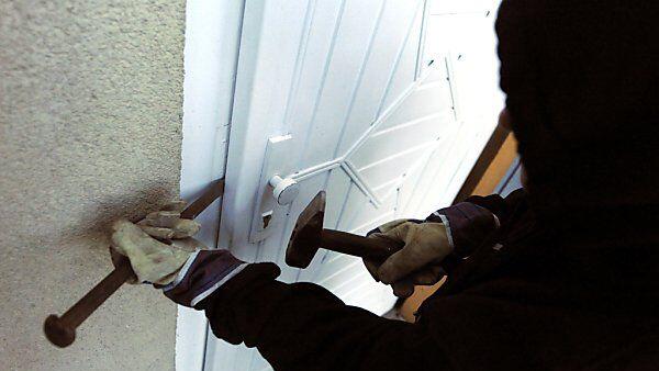 Die zwei Männer sollen 35 Mal eingebrochen haben