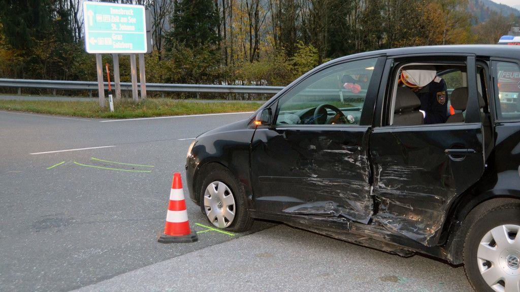 B311: Unfall am Knoten Pongau