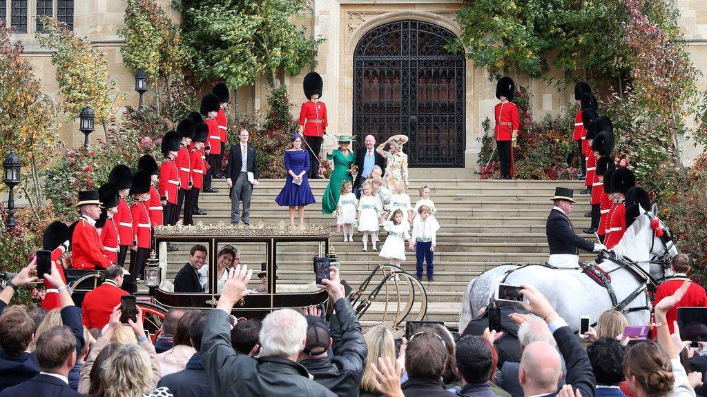 Promi-Auflauf bei Hochzeit von Prinzessin Eugenie