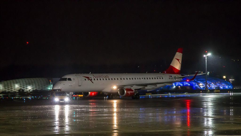 Taufe am Salzburger Flughafen