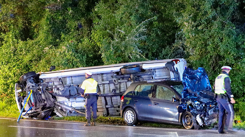 Crash auf B156 in Bergheim III