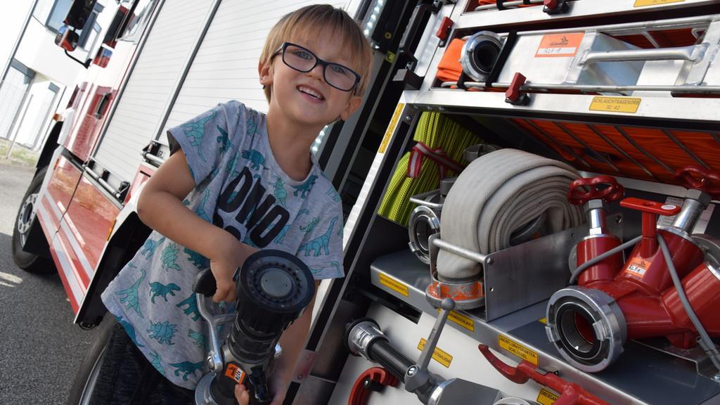 Kinderträume: Matthias bei der Feuerwehr