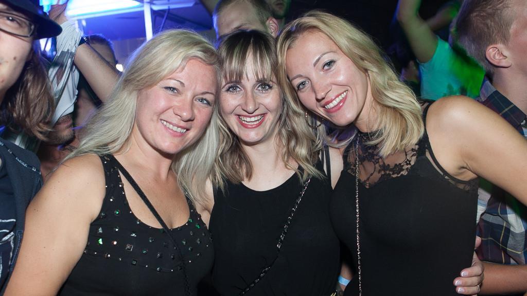 Kick-Off-Party, I