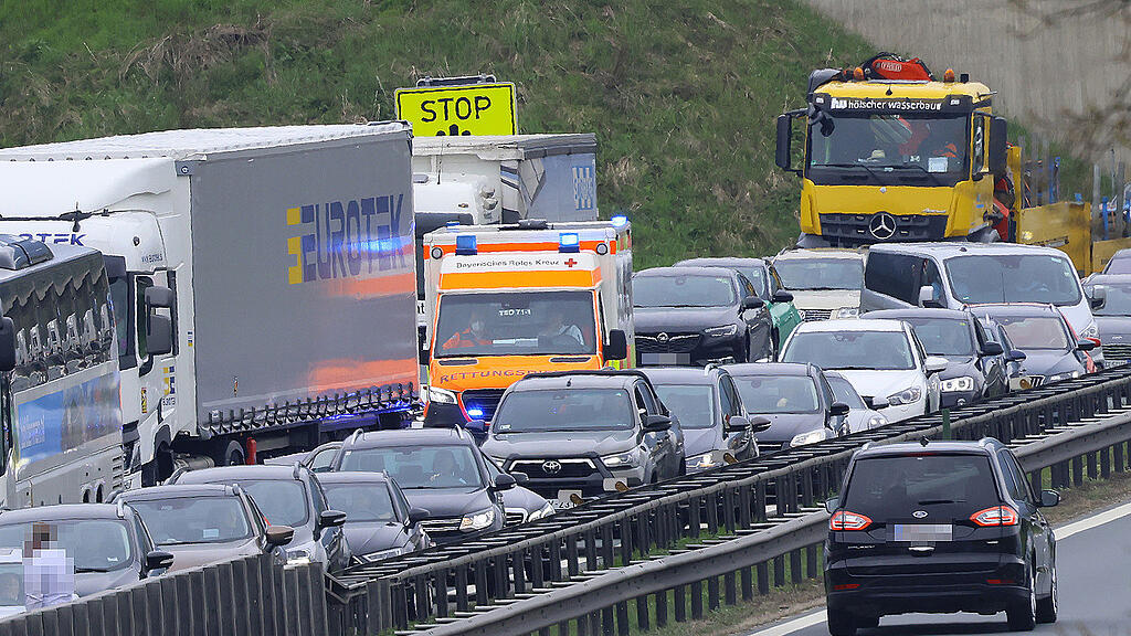Unfall A8 Piding Geisterfahrerin