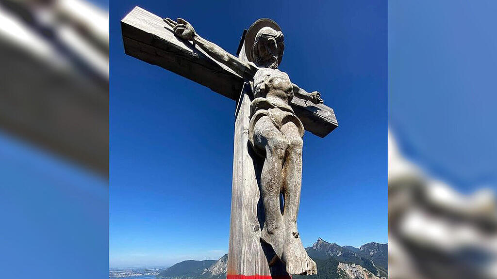 Regenbogen Gipfelkreuz Kleiner Sonnstein