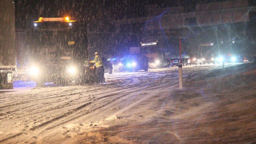 Sattelschlepper-Unfall auf A10