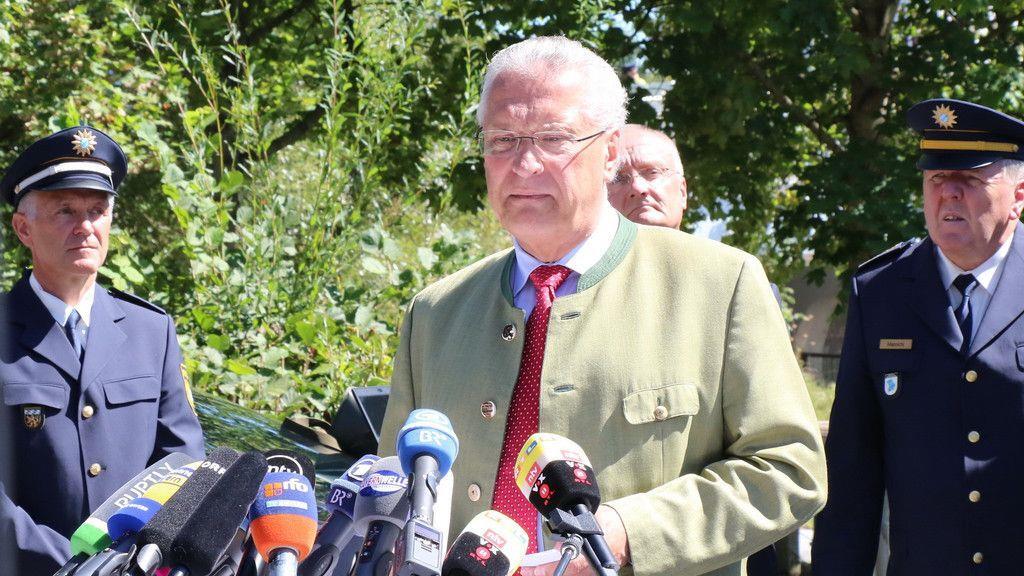 Saalbrücke: Seehofer zieht Bilanz zu Grenzpolizei