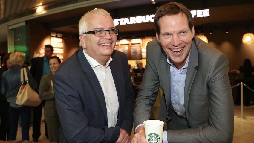 Starbucks eröffnet im Europark, II