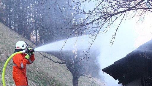 Feuerwehr verhindert Vollbrand