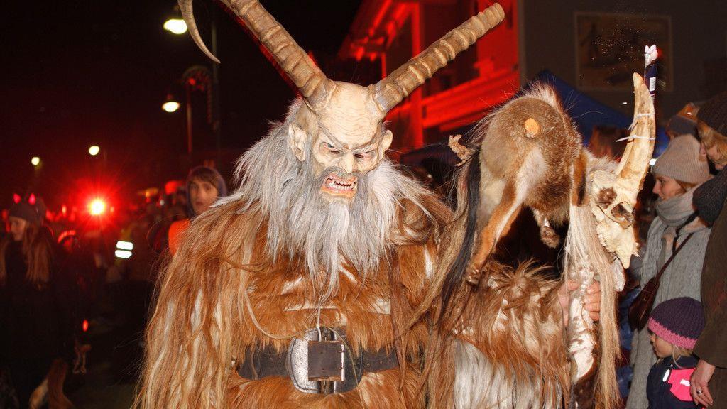 Perchtenlauf in Henndorf