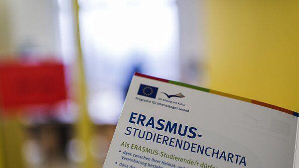 Knapp 1.000 heimische Studenten in Deutschland