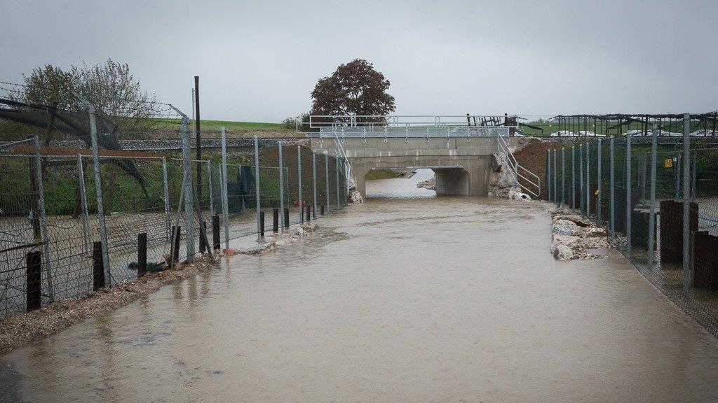 Wintereinbruch - Überflutungen in Straßwalchen