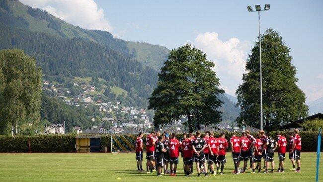 Bayer 04 Leverkusen im Trainingslager in Zell am See.