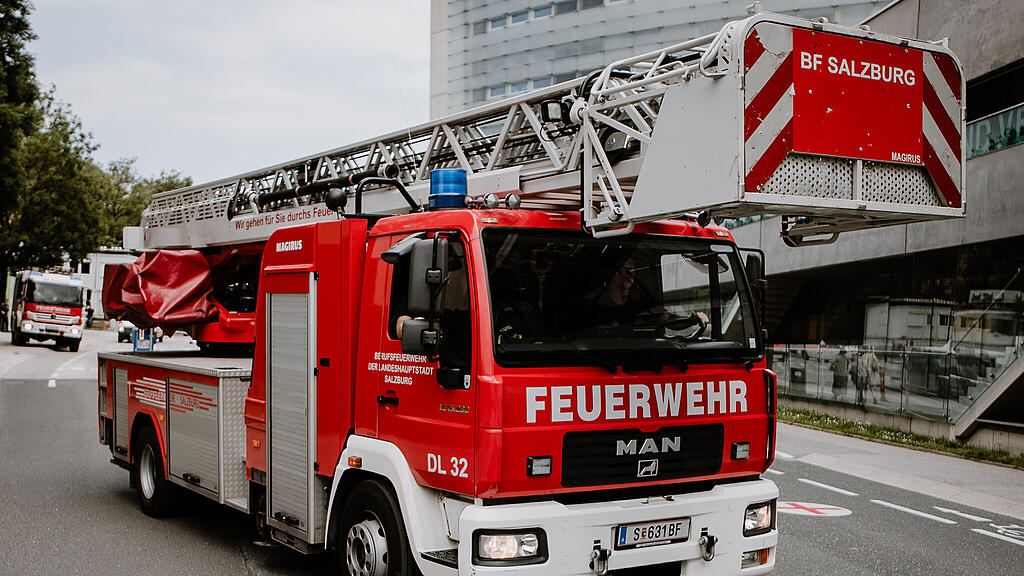 SB, Feuerwehr, Berufsfeuerwehr