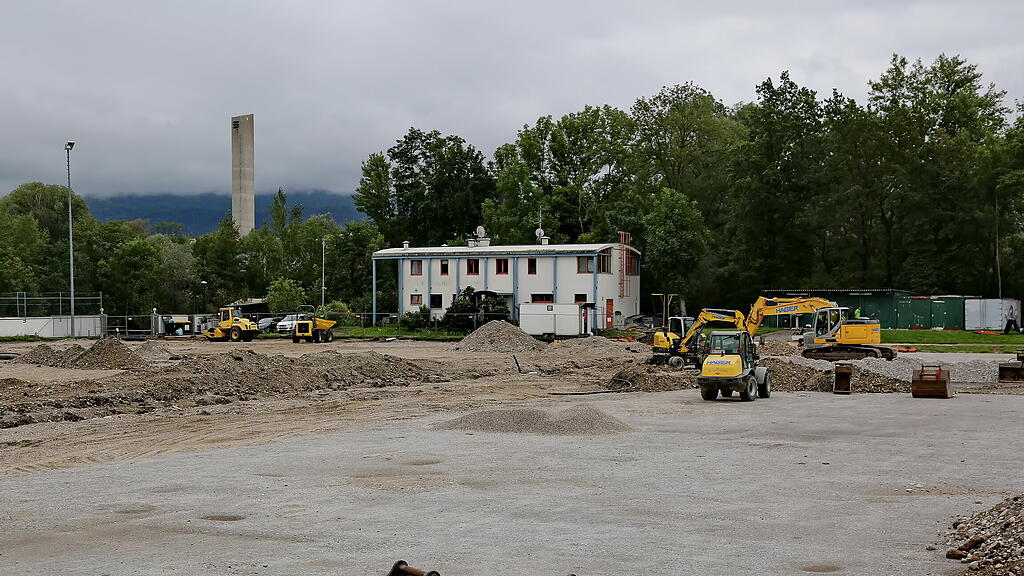 Ducks Field Baustelle
