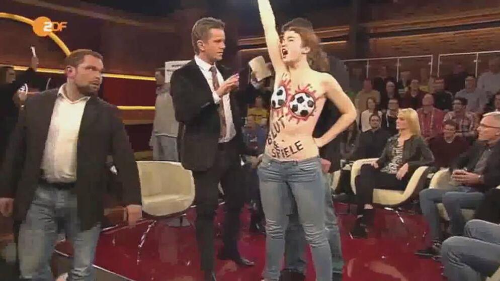 Nackter Protest in Lanz Talkshow