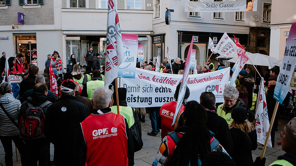 Protestkundgebung GPA-djp Salzburg