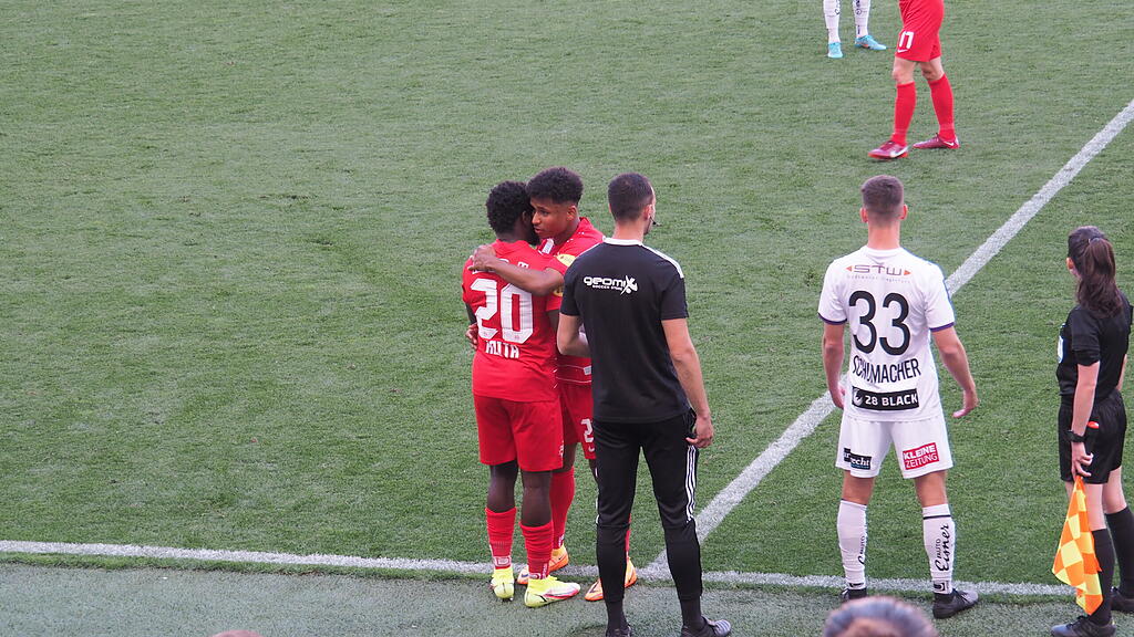 Red Bull Salzburg, Austria Klagenfurt, Meister, Adeyemi, Junuzovic