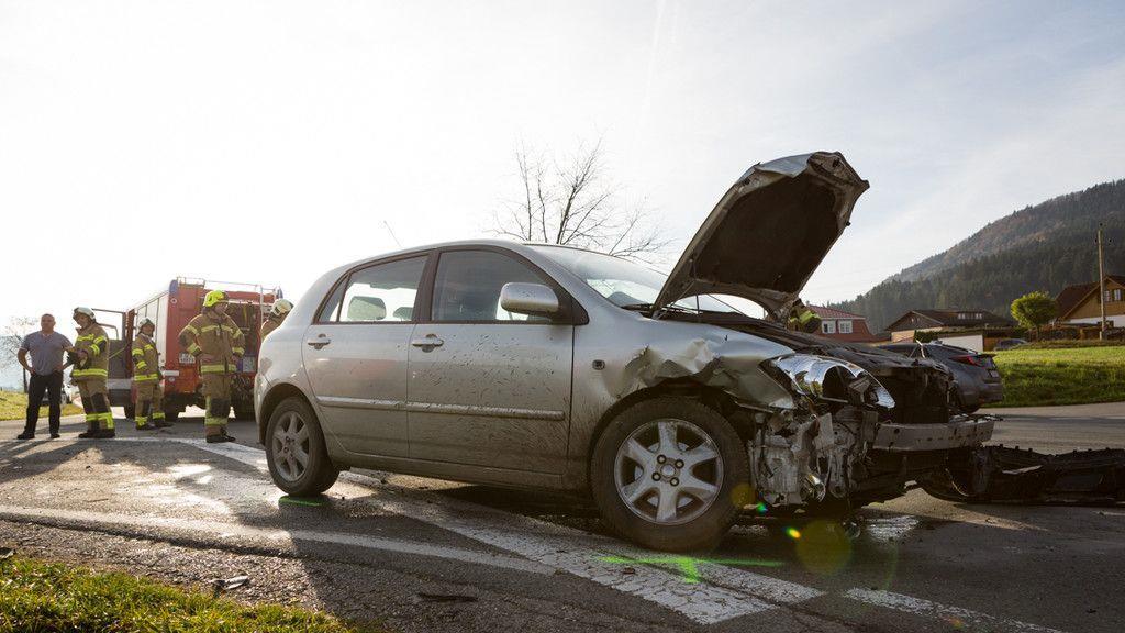 Straßwalchen: Verkehrsunfall fordert mehrere Verletzte