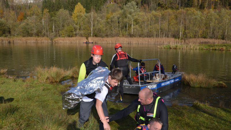 Wasserretter im Pongau aus- und weitergebildet II
