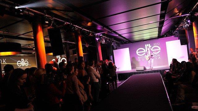 Elite Model Casting im Chaya Fuera