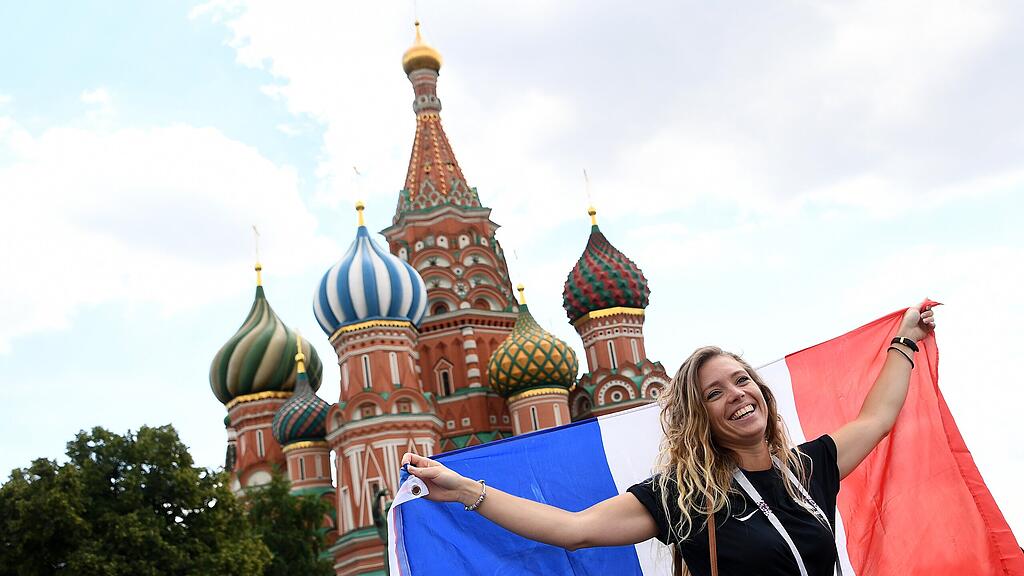 Abertausende Fans feiern bei der Fußball-WM in Russland.