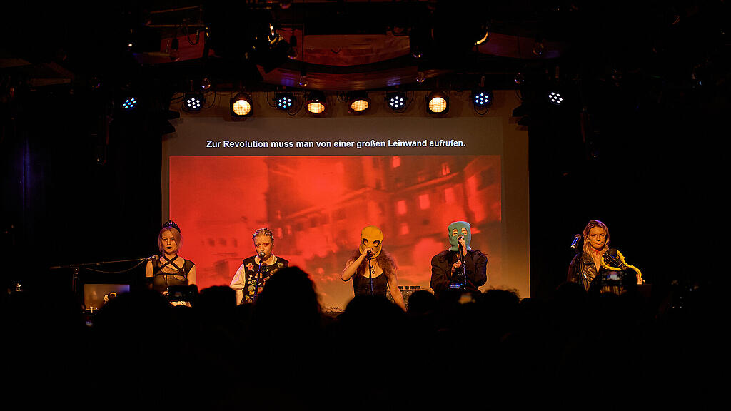 40 Jahre Frauennotruf, Pussy Riot, Misz Sputnik