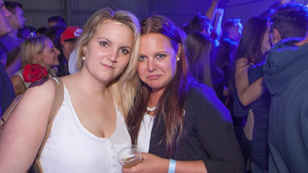 Kick-Off-Party, I