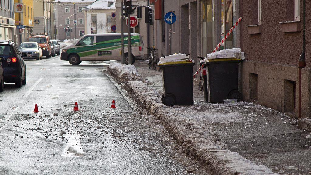 Siebenstädterstraße: Eiszapfen entfernt