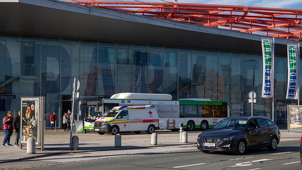 20211028_fmt_impfbus_europark_mw-1.jpg
