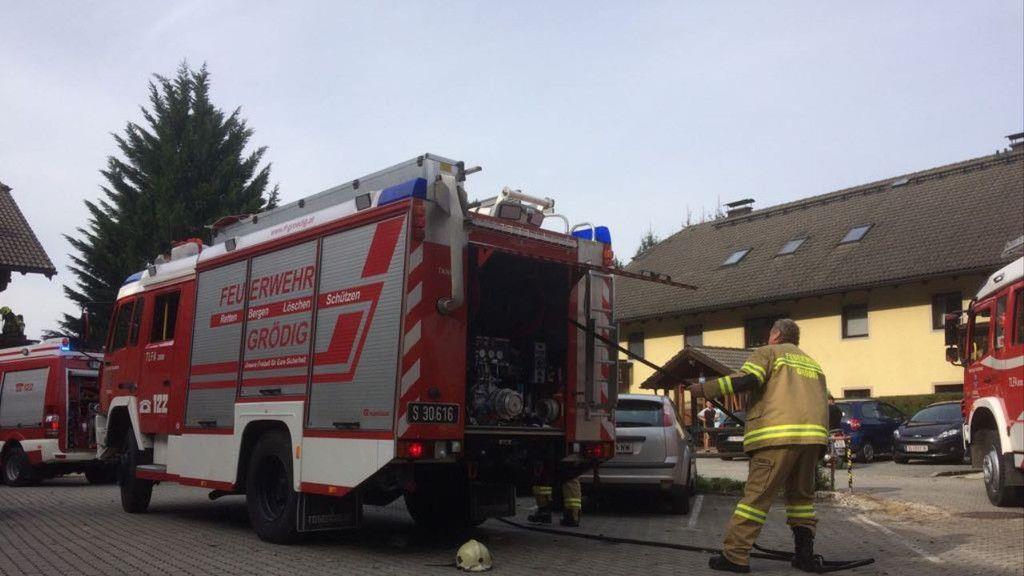 Bilder der Löscharbeiten Grödig