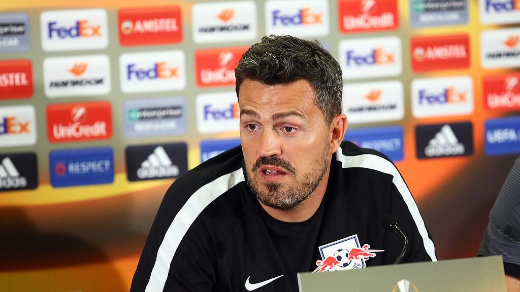 Das Interesse an Platz eins ist bei Trainer Oscar Garcia im Moment gering ausgeprägt.