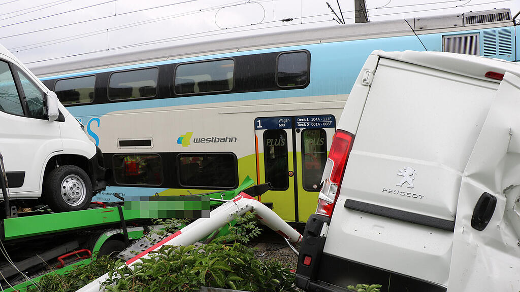 Zug vs. Lkw Seekirchen