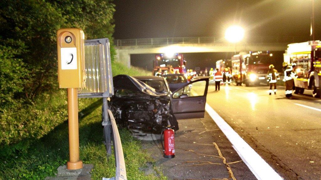 Horrorcrash auf A8 bei Grabenstätt