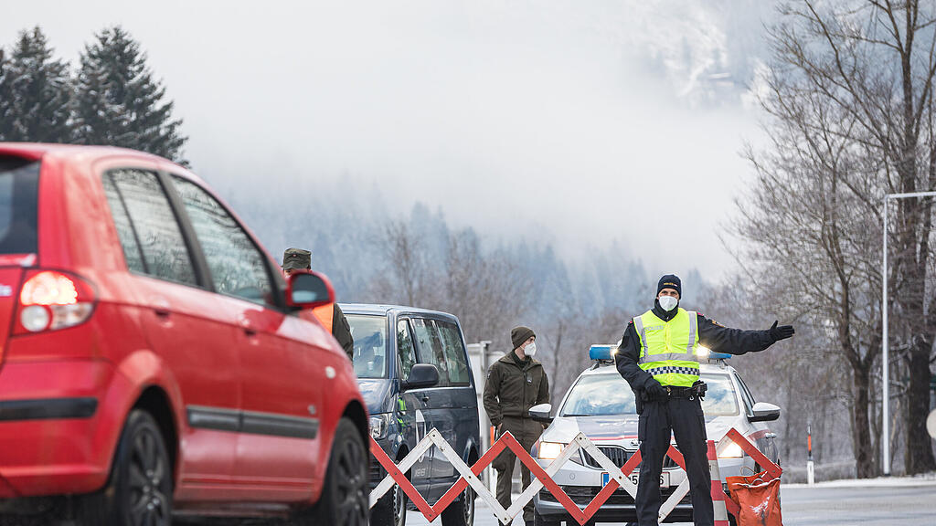 CORONA BEGINN DER AUSFAHRTSBESCHRÄNKUNG FÜR DIE GEMEINDE BAD HOFGASTEIN =(3).jpg
