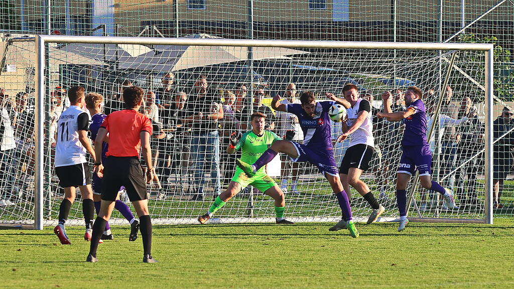 Salzburger Liga: Anthering gegen Hallwang