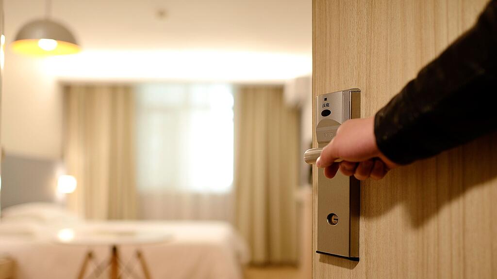 SB: Hotel, Hotelzimmer, Beherbungsbetrieb
