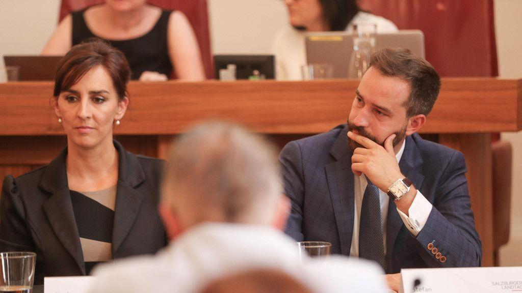 Salzburgs Regierungsmitglieder stellen sich Hearing