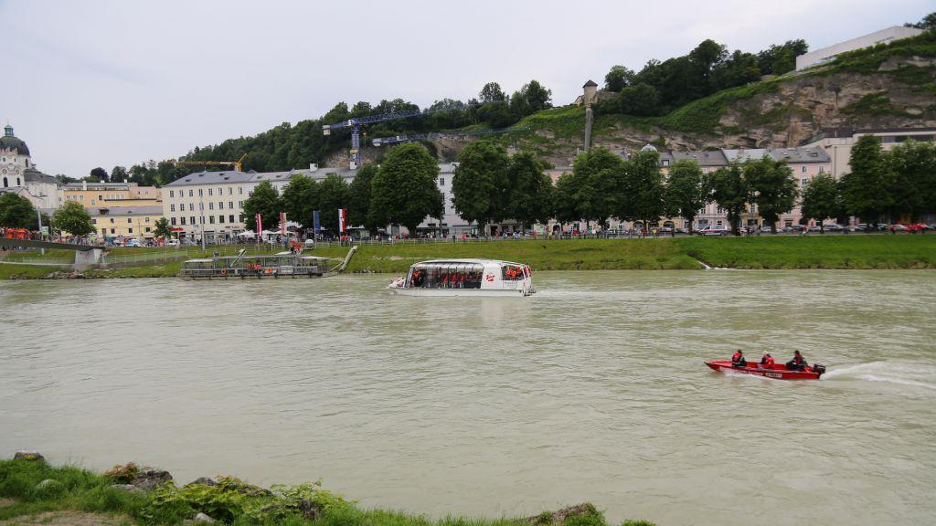 Notfall auf der Amadeus, II
