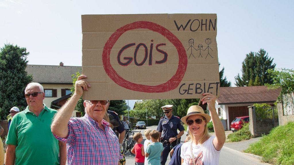 Demo gegen Stauflüchtlinge