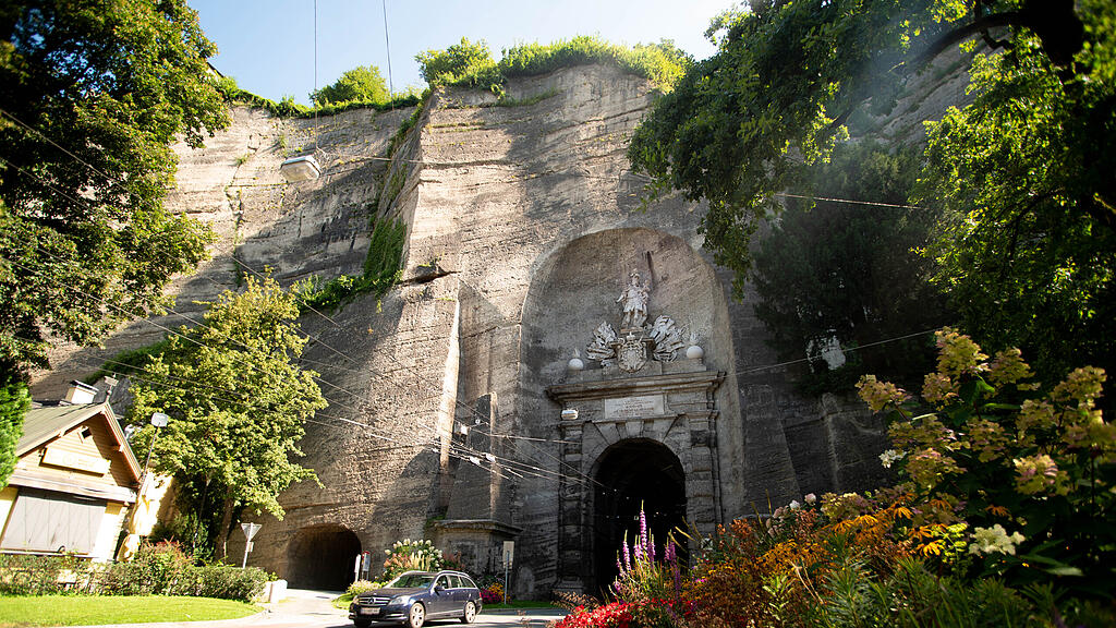 Neutorstaße, Hildmannplatz