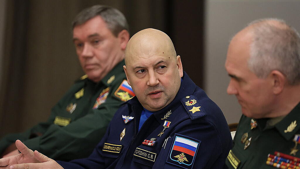 Russischer Ukraine-Befehlshaber scheint Rückzug vorzubereiten