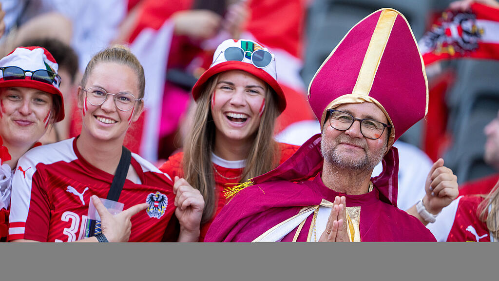 \u00d6sterreichische Fans
