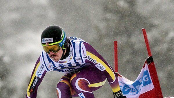 Kjetil Jansrud zeigt in den USA auf