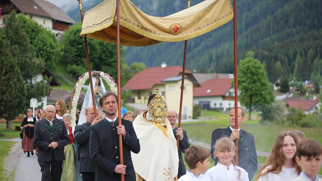 Dreifaltigkeitssonntag in Lessach