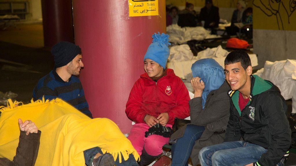 Flüchtlinge am Donnerstag am Salzburger Hauptbahnhof