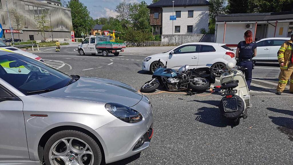 Motorrad contra Moped in Eugendorf
