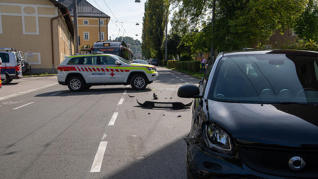 Notarztwagen, Aiglhofstraße, Mülln