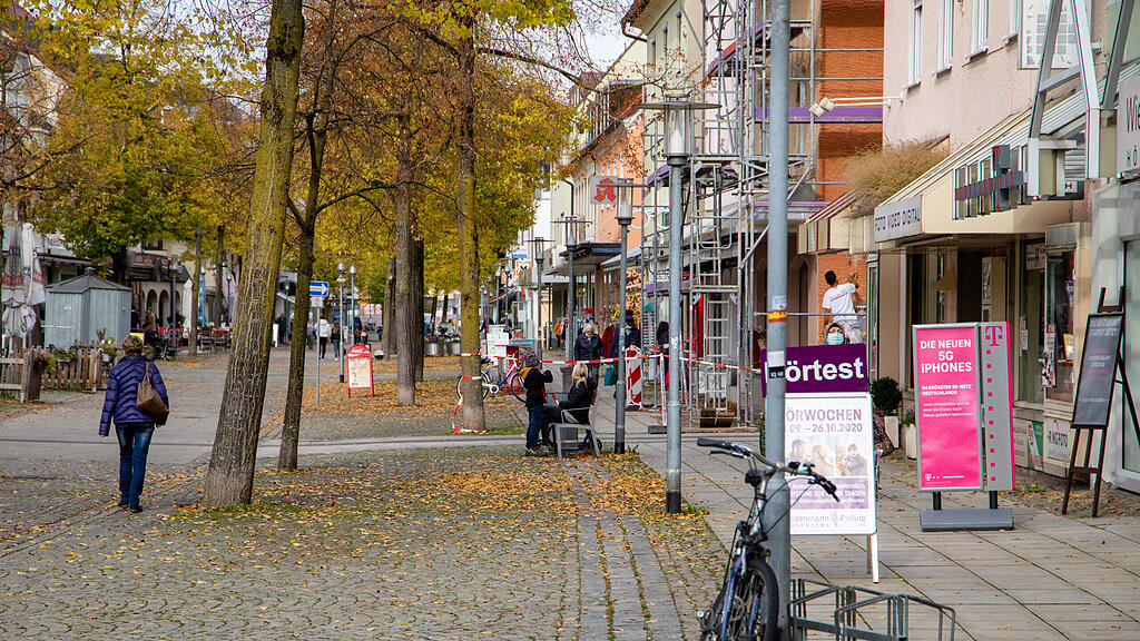 Leere Stra\u00dfen in Freilassing